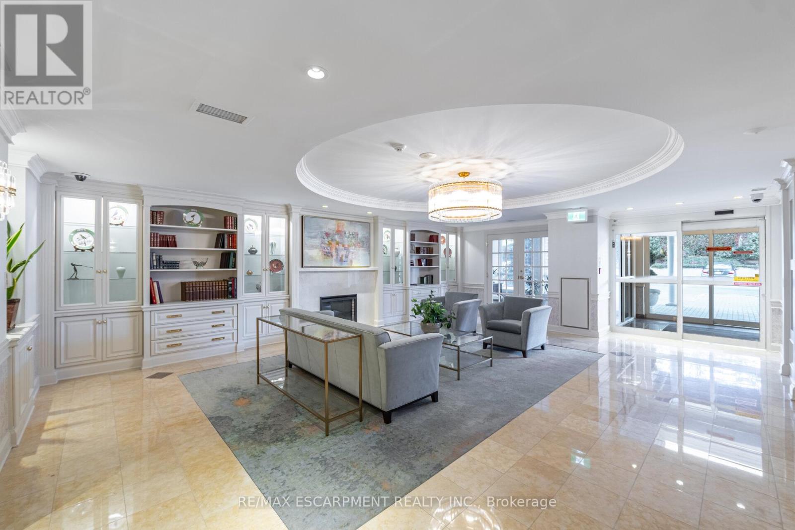 Gla1 - 60 Old Mill Road, Oakville, Ontario  L6J 7V9 - Photo 4 - W12637570