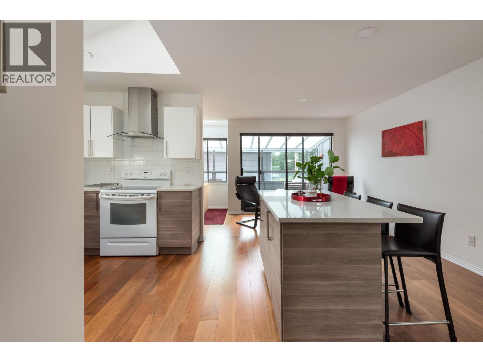 1915 Chesterfield Avenue, North Vancouver, British Columbia V7M 2P4 - Photo 15 - R3082931