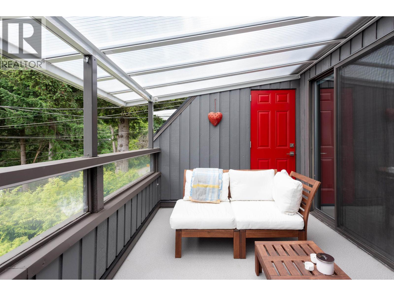 1915 Chesterfield Avenue, North Vancouver, British Columbia V7M 2P4 - Photo 19 - R3082931