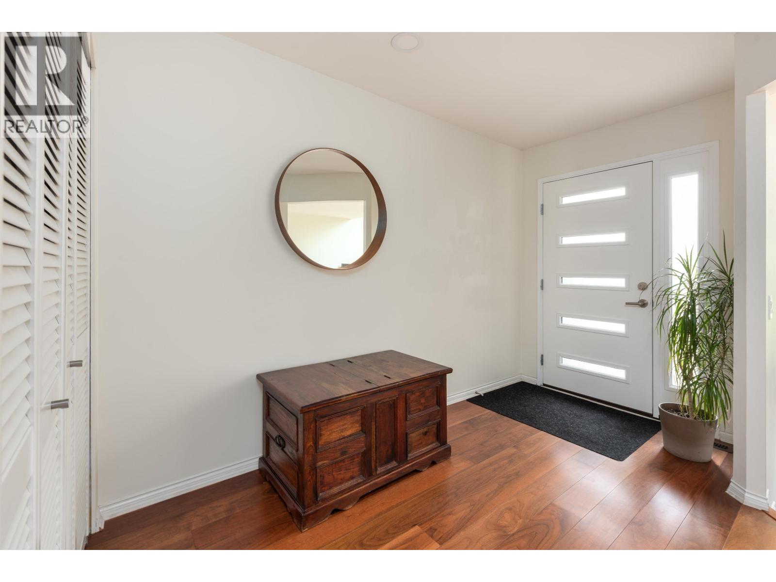 1915 Chesterfield Avenue, North Vancouver, British Columbia V7M 2P4 - Photo 7 - R3082931