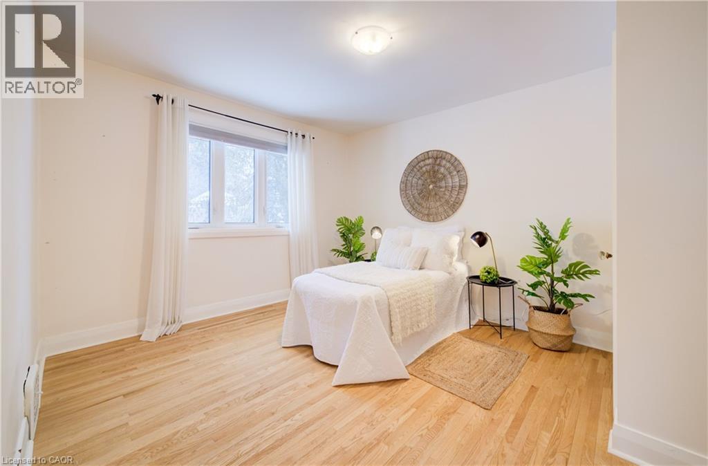 122 Belmont Avenue, Waterloo, Ontario  N2L 2A9 - Photo 40 - 40800277