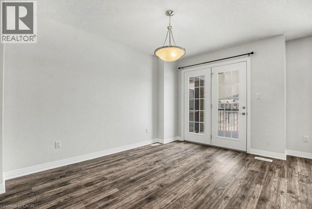 79 South Creek Drive, Kitchener, Ontario N2P 0H2 - Photo 11 - 40800930