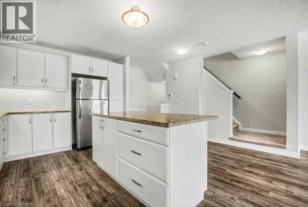 79 South Creek Drive, Kitchener, Ontario N2P 0H2 - Photo 9 - 40800930