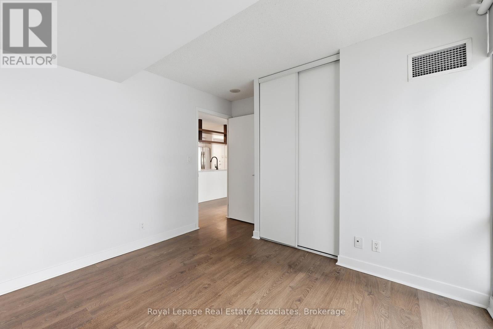 1906 - 81 Navy Wharf Court, Toronto, Ontario  M5V 3S2 - Photo 21 - C12729568