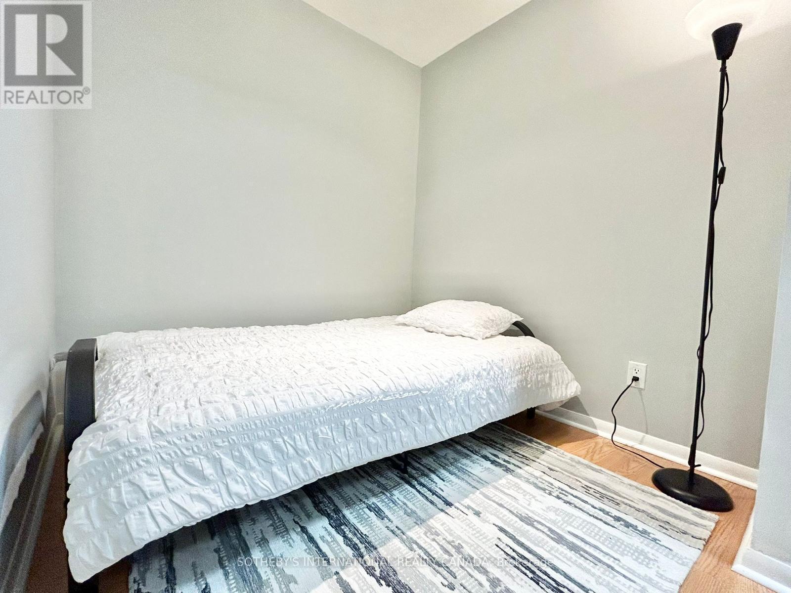 537 - 231 Fort York Boulevard, Toronto, Ontario  M5V 1B2 - Photo 3 - C12729612