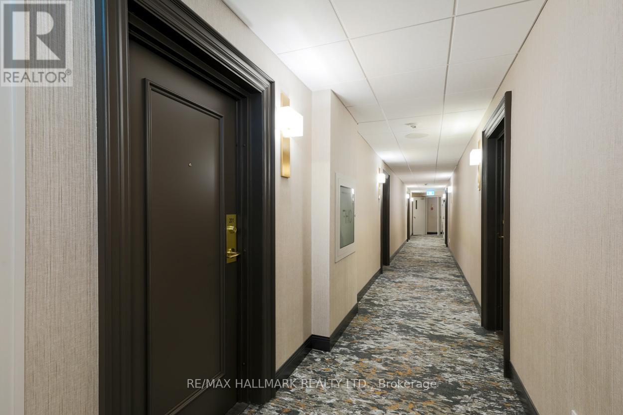 201 - 193 Lake Driveway Drive W, Ajax, Ontario  L1S 7H8 - Photo 3 - E12729600