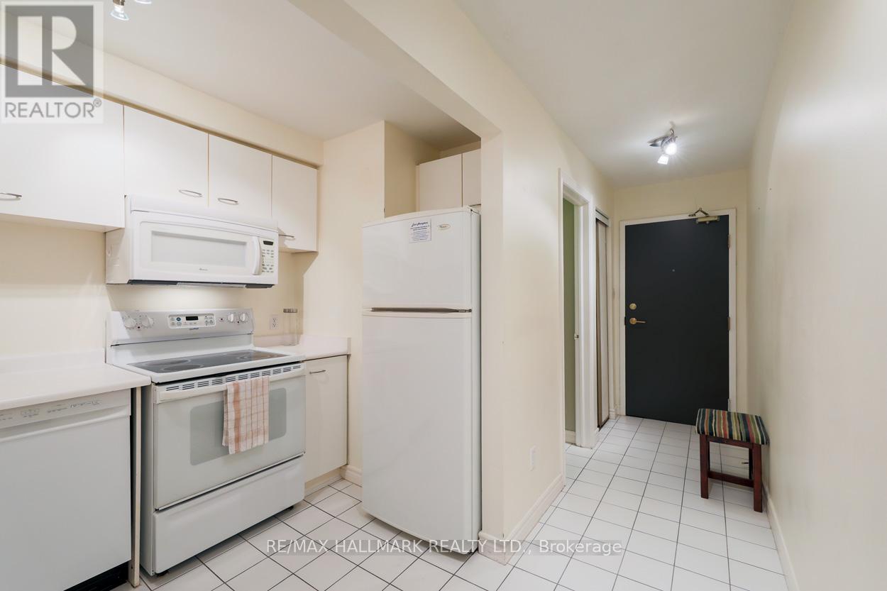 201 - 193 Lake Driveway Drive W, Ajax, Ontario  L1S 7H8 - Photo 5 - E12729600