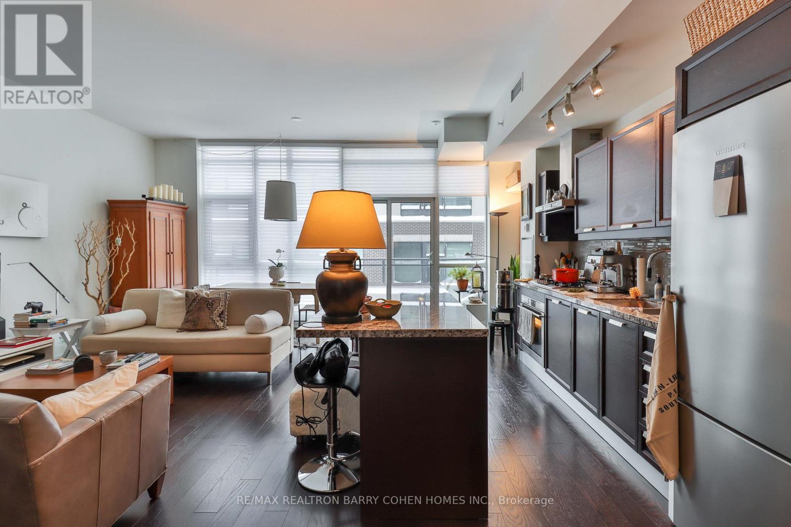 Ph3 - 2 Bellefair Avenue, Toronto, Ontario  M4L 1J2 - Photo 8 - E12729658