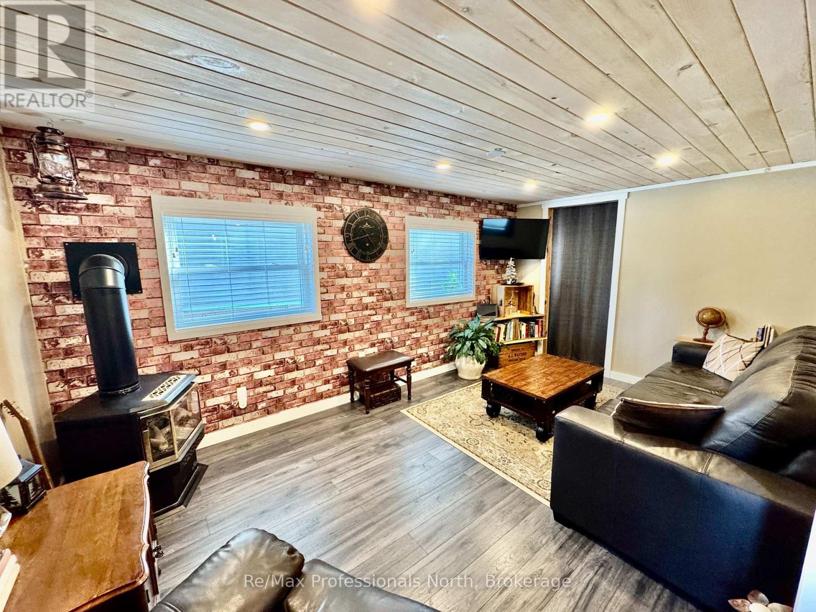 107 - 1007 Racoon Road, Gravenhurst, Ontario  P1P 0C4 - Photo 17 - X12700090