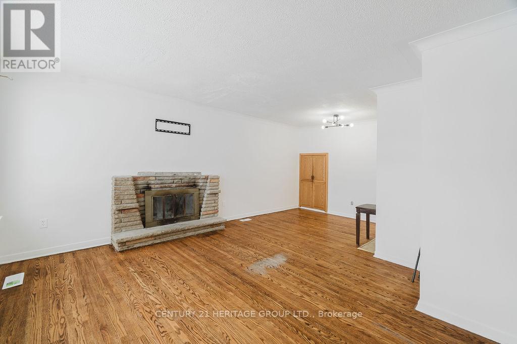 142 Kingslynn Drive, King, Ontario  L7B 1H1 - Photo 7 - N12729608