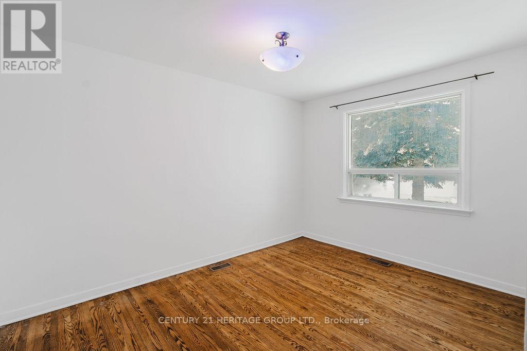 142 Kingslynn Drive, King, Ontario  L7B 1H1 - Photo 8 - N12729608