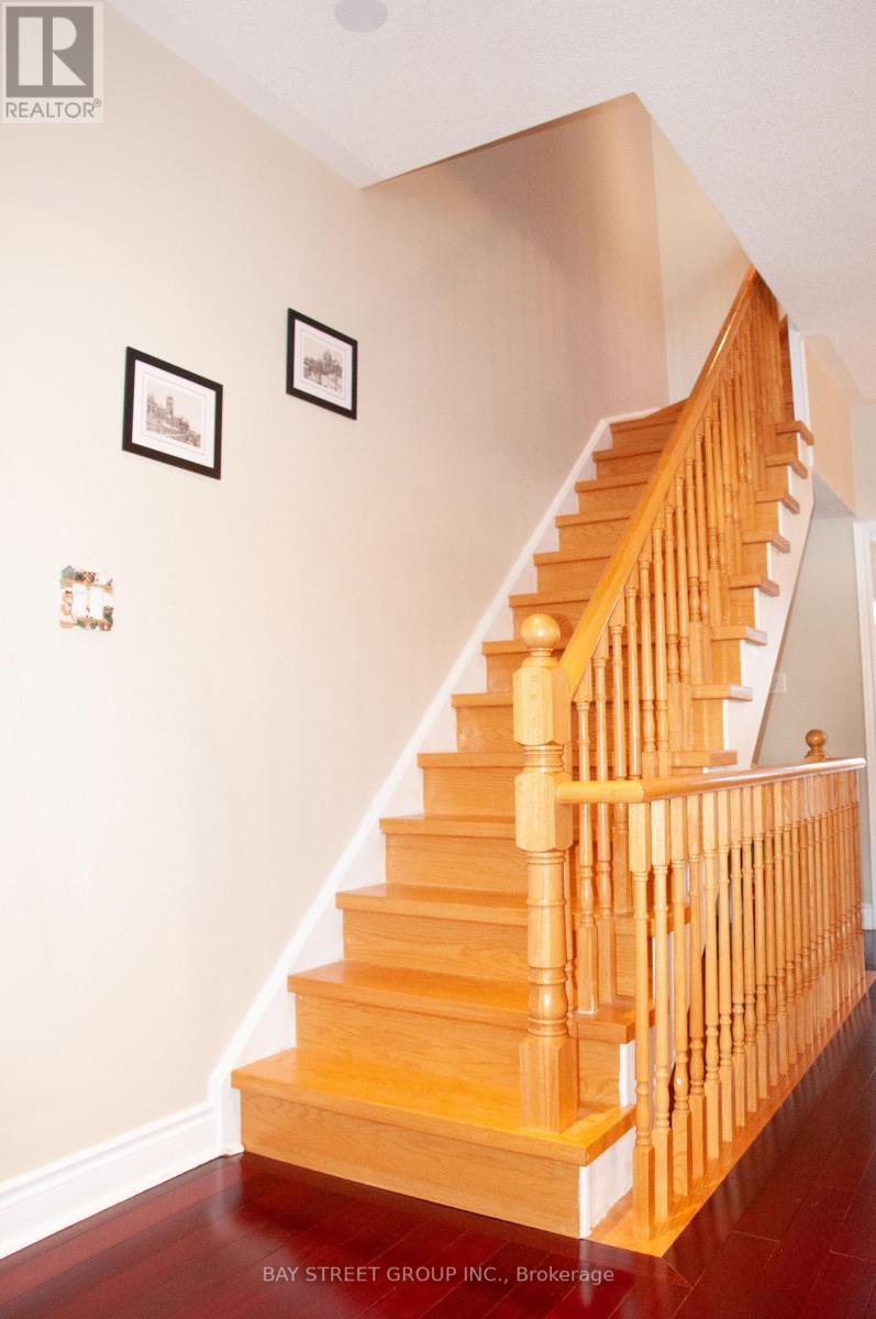 57 Galleria Parkway, Markham, Ontario  L3T 0A3 - Photo 17 - N12729648