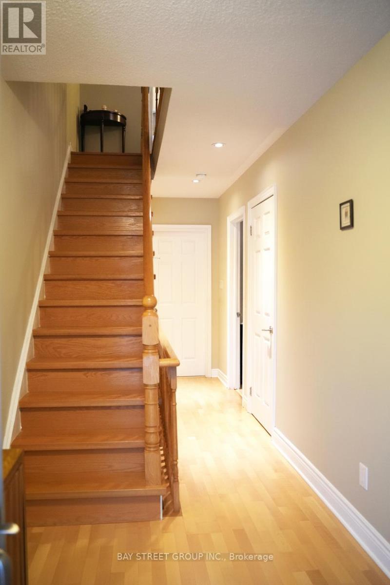 57 Galleria Parkway, Markham, Ontario  L3T 0A3 - Photo 2 - N12729648