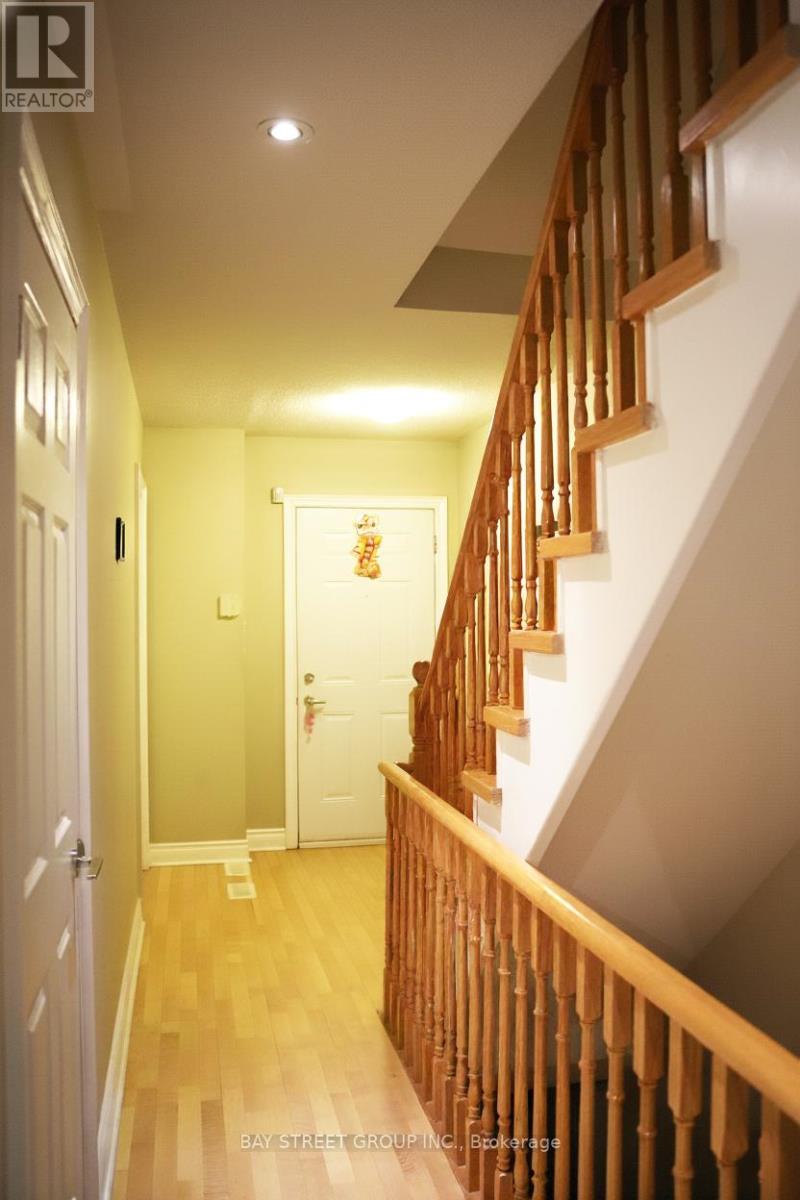 57 Galleria Parkway, Markham, Ontario  L3T 0A3 - Photo 3 - N12729648