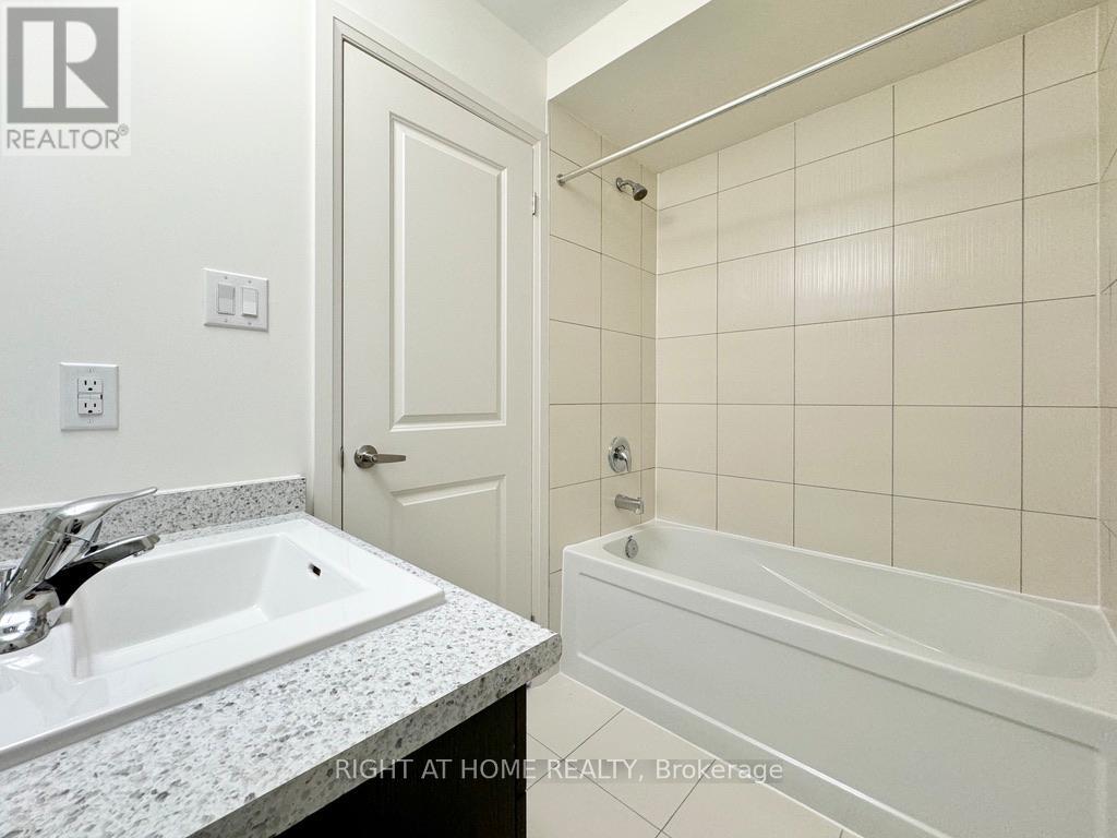 107 Sagewood Avenue, Barrie, Ontario  L9J 0K5 - Photo 13 - S12729650