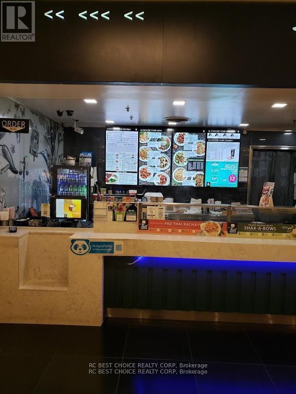 1-134 - 100 City Centre Drive, Mississauga, Ontario  L5B 2C9 - Photo 3 - W12729578