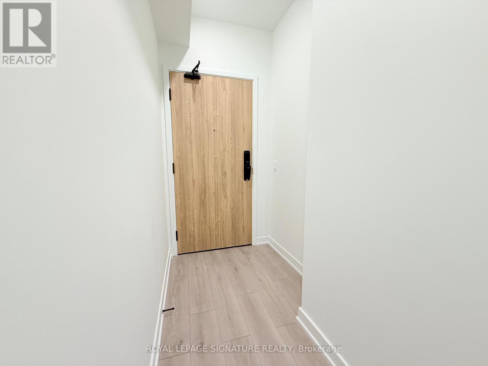 405 - 1 FAIRVIEW ROAD E, Mississauga, Ontario