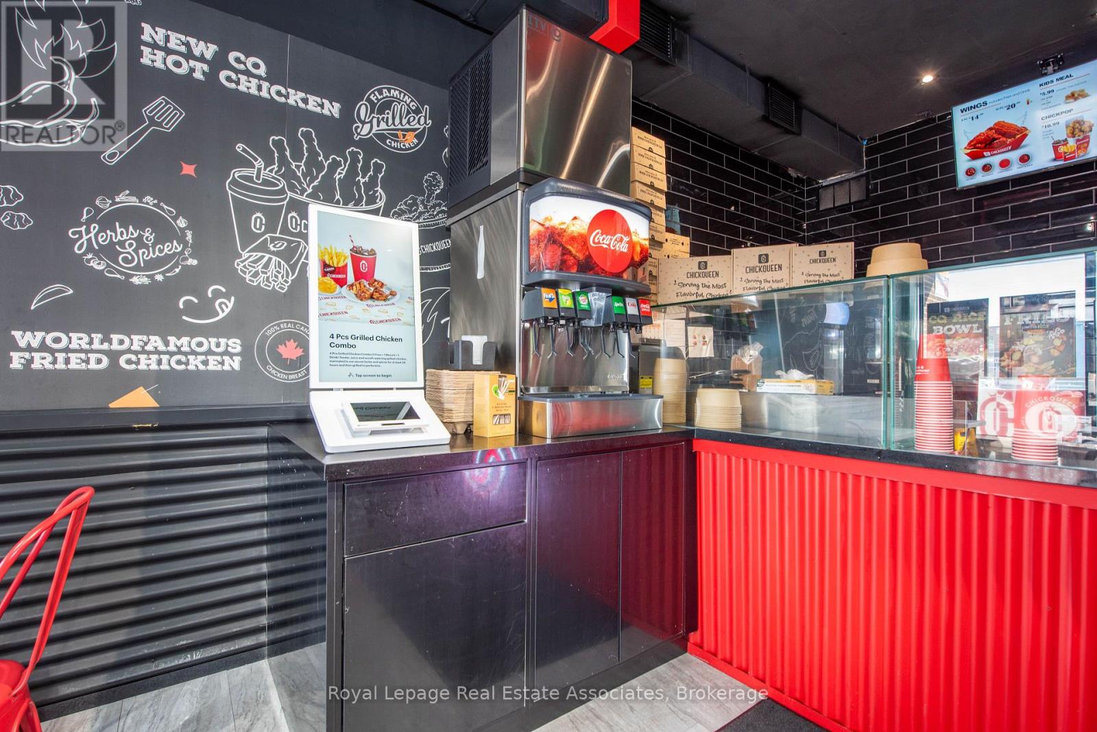 #2 - 3071 Hurontario Street, Mississauga, Ontario  L5A 4E4 - Photo 5 - W12729660