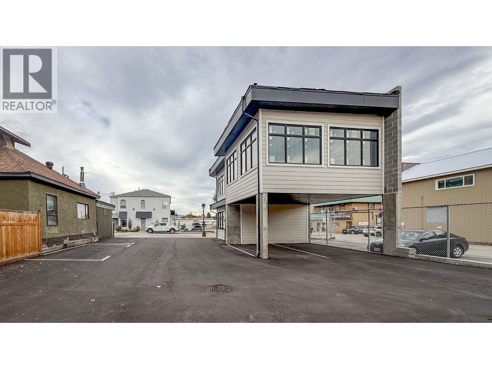 704 Cliff Avenue, Enderby, British Columbia  V0V 1V4 - Photo 6 - 10366012