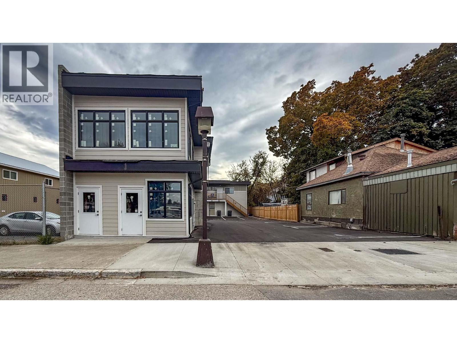 704 Cliff Avenue, Enderby, British Columbia  V0V 1V4 - Photo 3 - 10366012