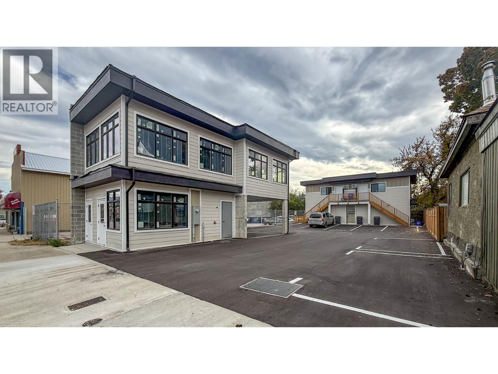 704 Cliff Avenue, Enderby, British Columbia  V0V 1V4 - Photo 2 - 10366012