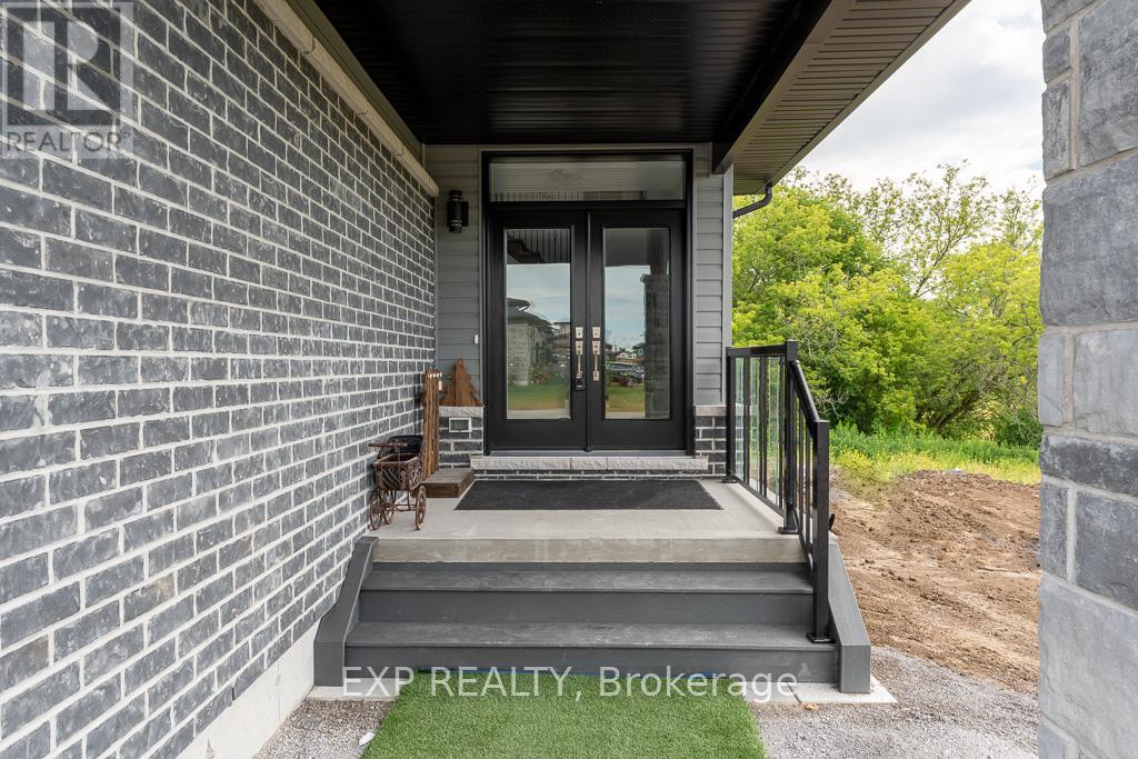 16 Lilly's Court, Cramahe, Ontario  K0K 1S0 - Photo 2 - X12729564