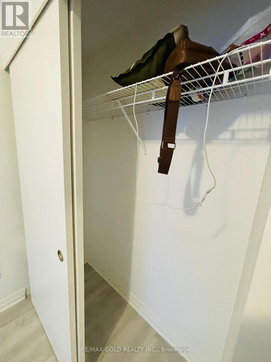 313 - 101 Golden Eagle Road, Waterloo, Ontario  N2V 0H4 - Photo 11 - X12729644