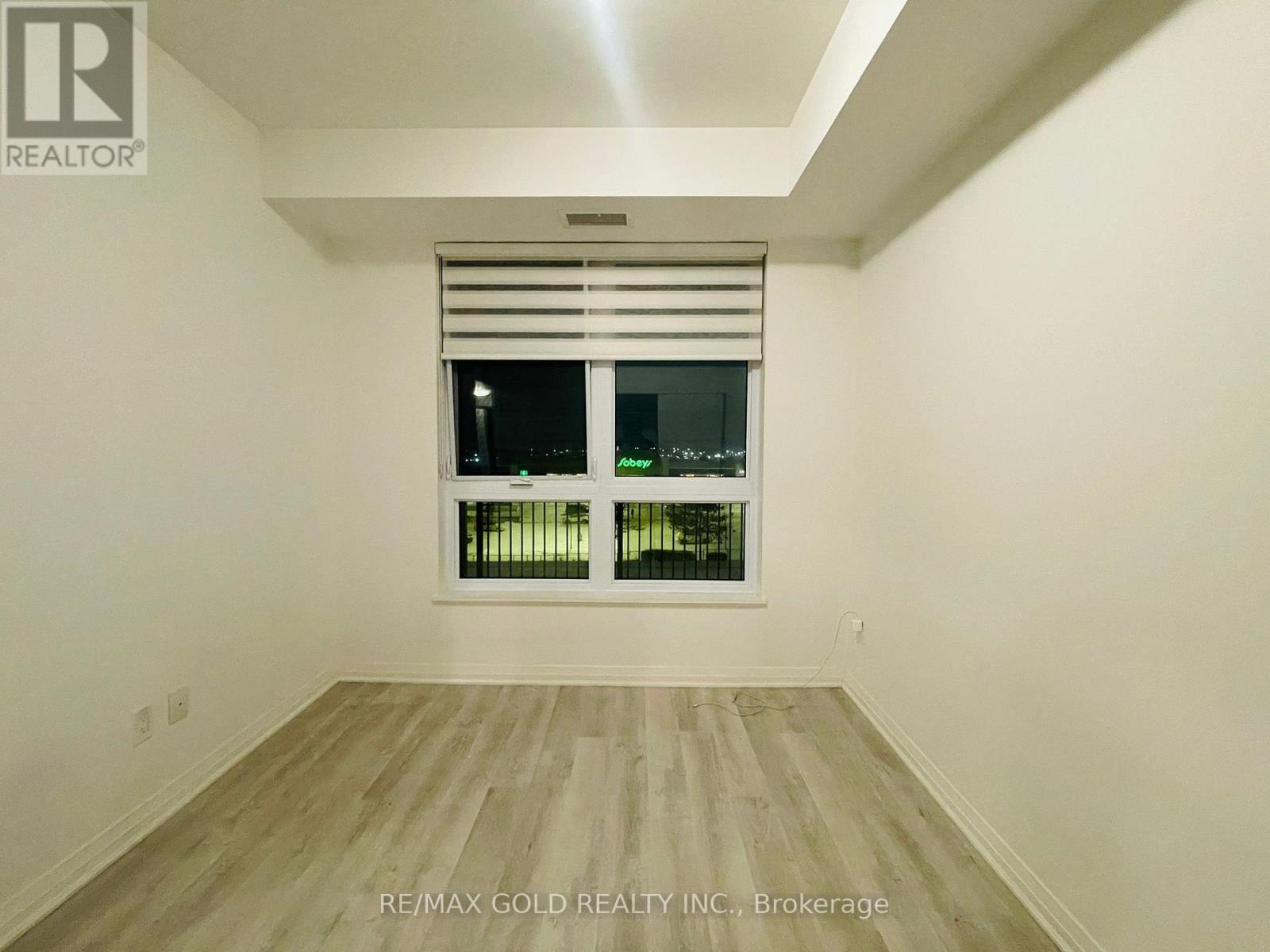 313 - 101 Golden Eagle Road, Waterloo, Ontario  N2V 0H4 - Photo 7 - X12729644