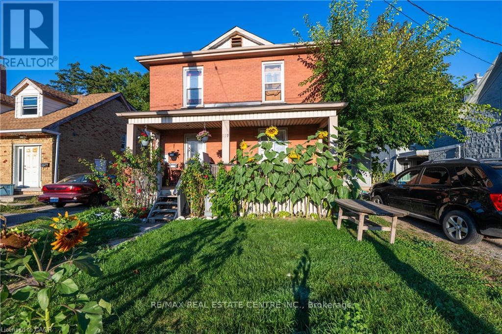 229 Water Street N, Cambridge, Ontario  N1R 3B9 - Photo 2 - X12729662