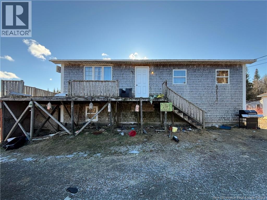 36 Leonard Drive, Grand Manan, New Brunswick  E5G 4C6 - Photo 3 - NB132707
