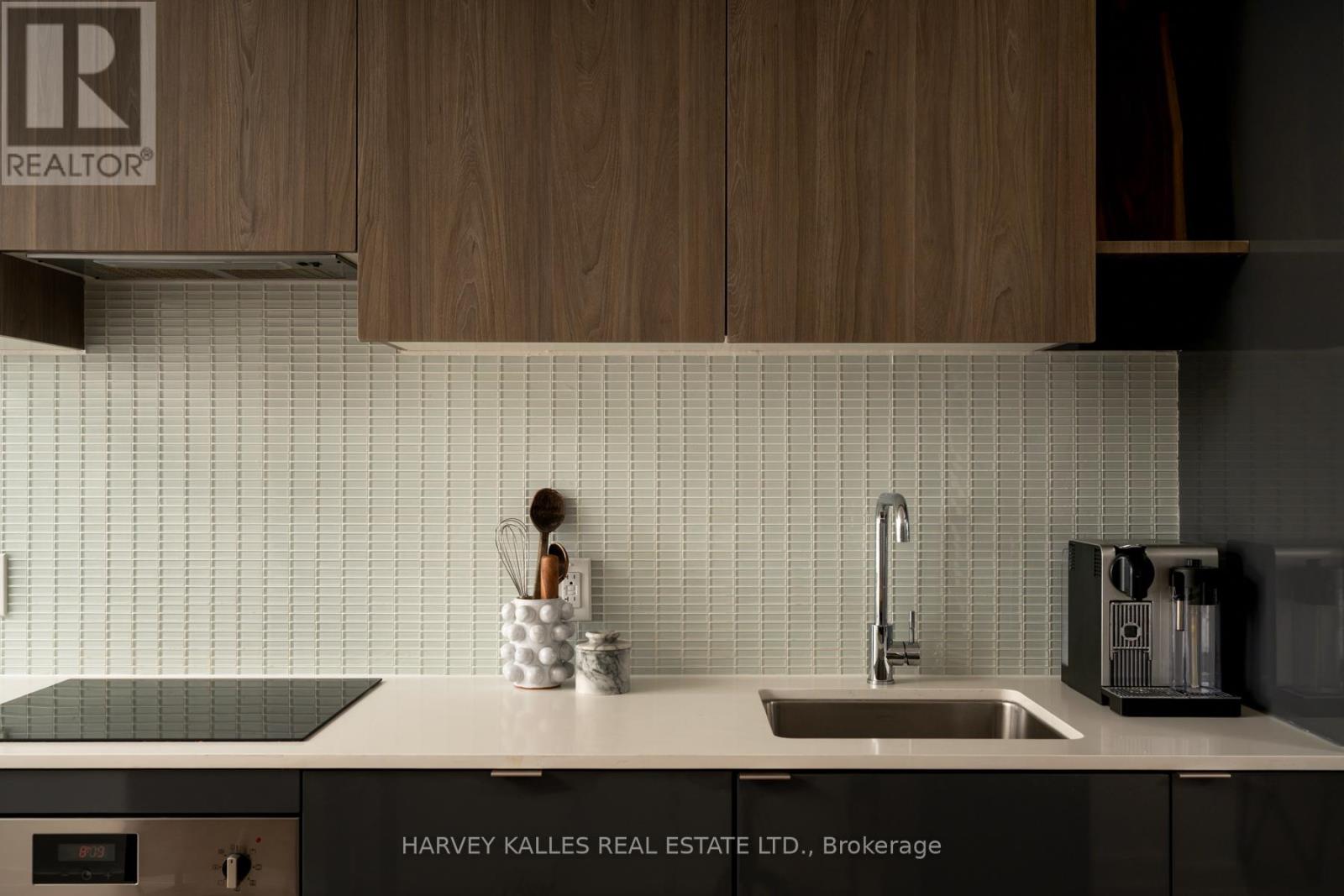 708 - 161 Roehampton Avenue, Toronto, Ontario  M4P 0C8 - Photo 14 - C12729588