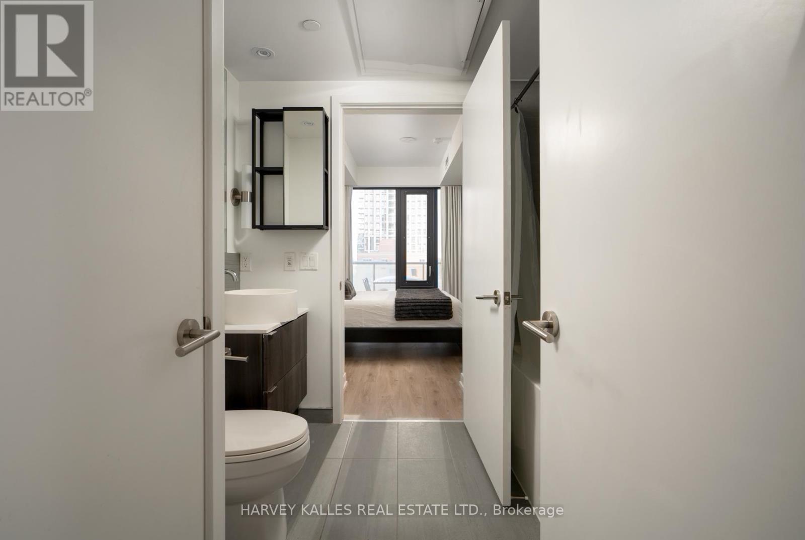 708 - 161 Roehampton Avenue, Toronto, Ontario  M4P 0C8 - Photo 29 - C12729588