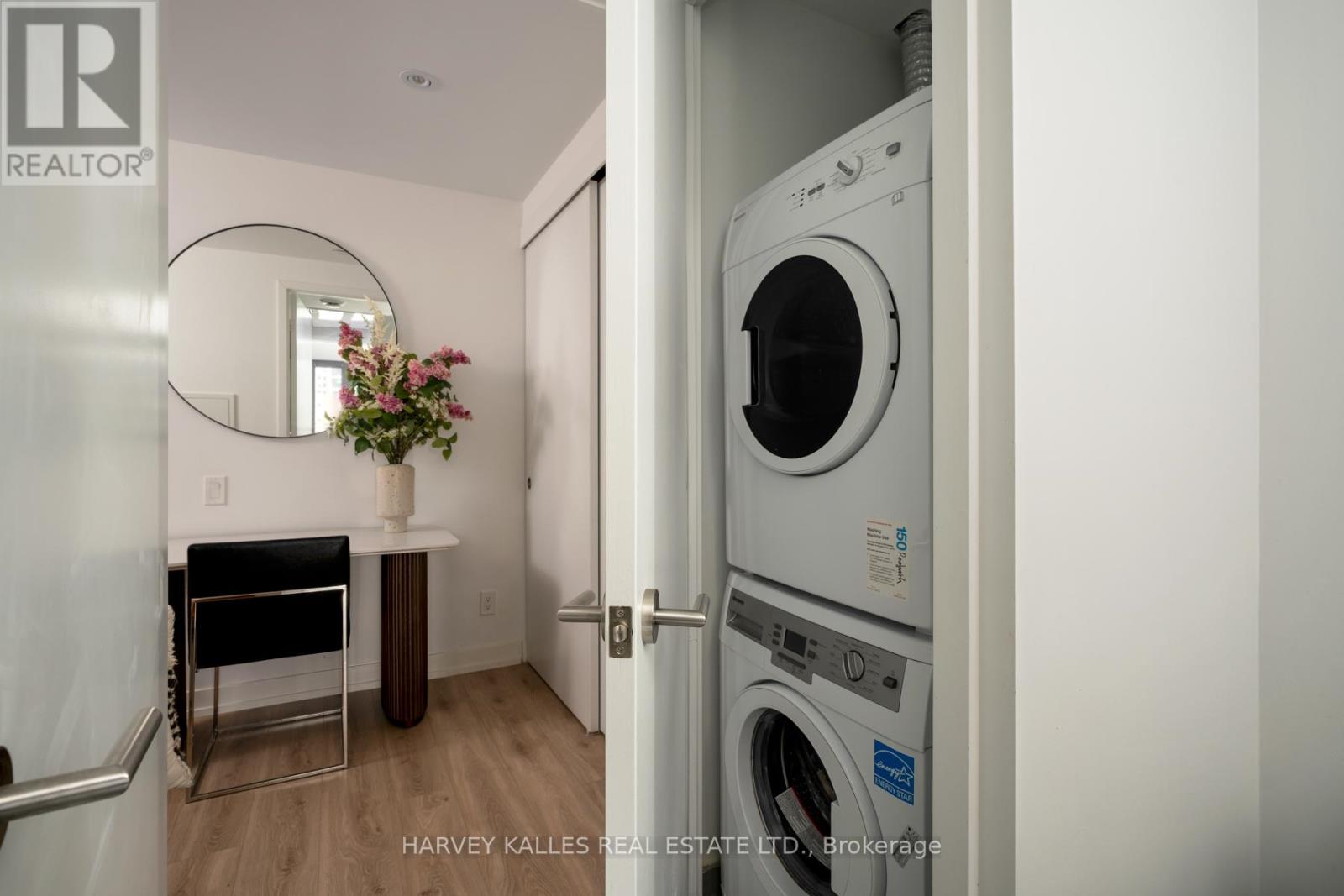 708 - 161 Roehampton Avenue, Toronto, Ontario  M4P 0C8 - Photo 31 - C12729588