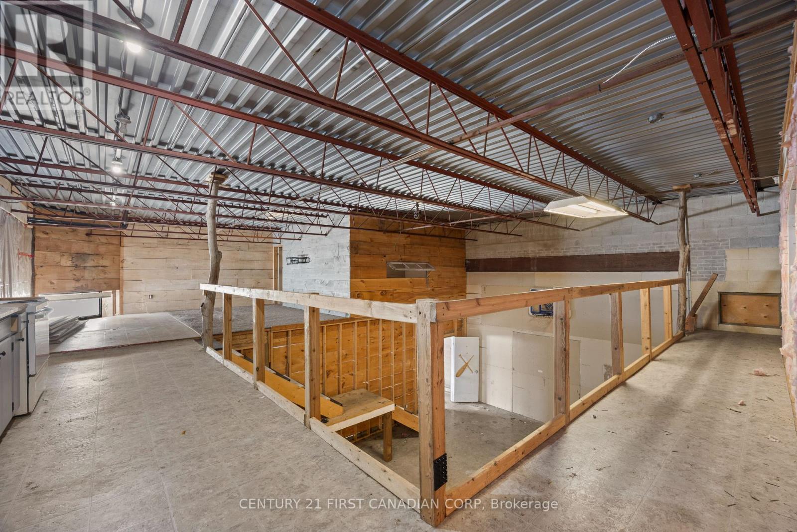 7024 Kilbourne Road, London South, Ontario  N6P 1K6 - Photo 16 - X12729780