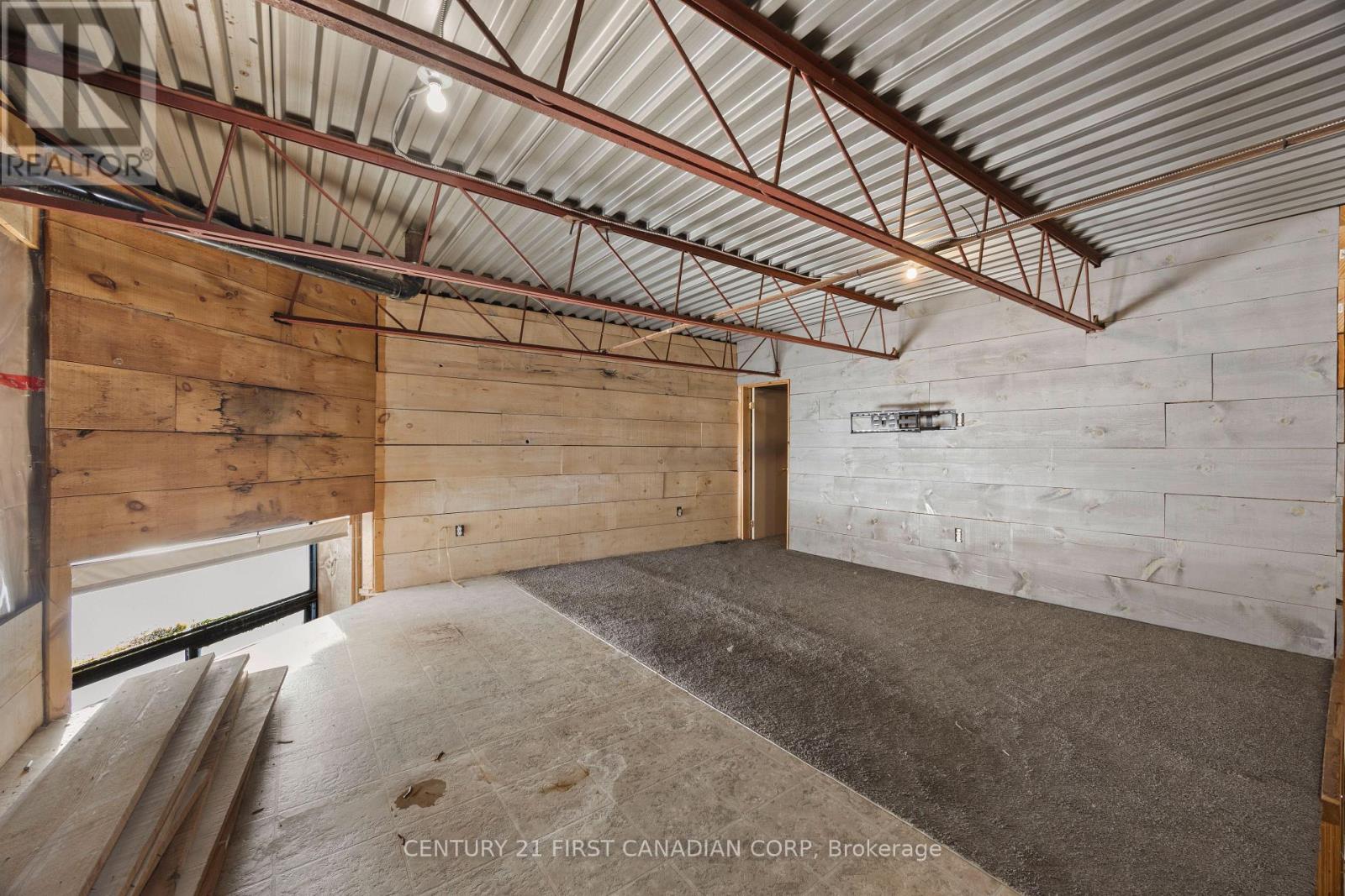 7024 Kilbourne Road, London South, Ontario  N6P 1K6 - Photo 17 - X12729780