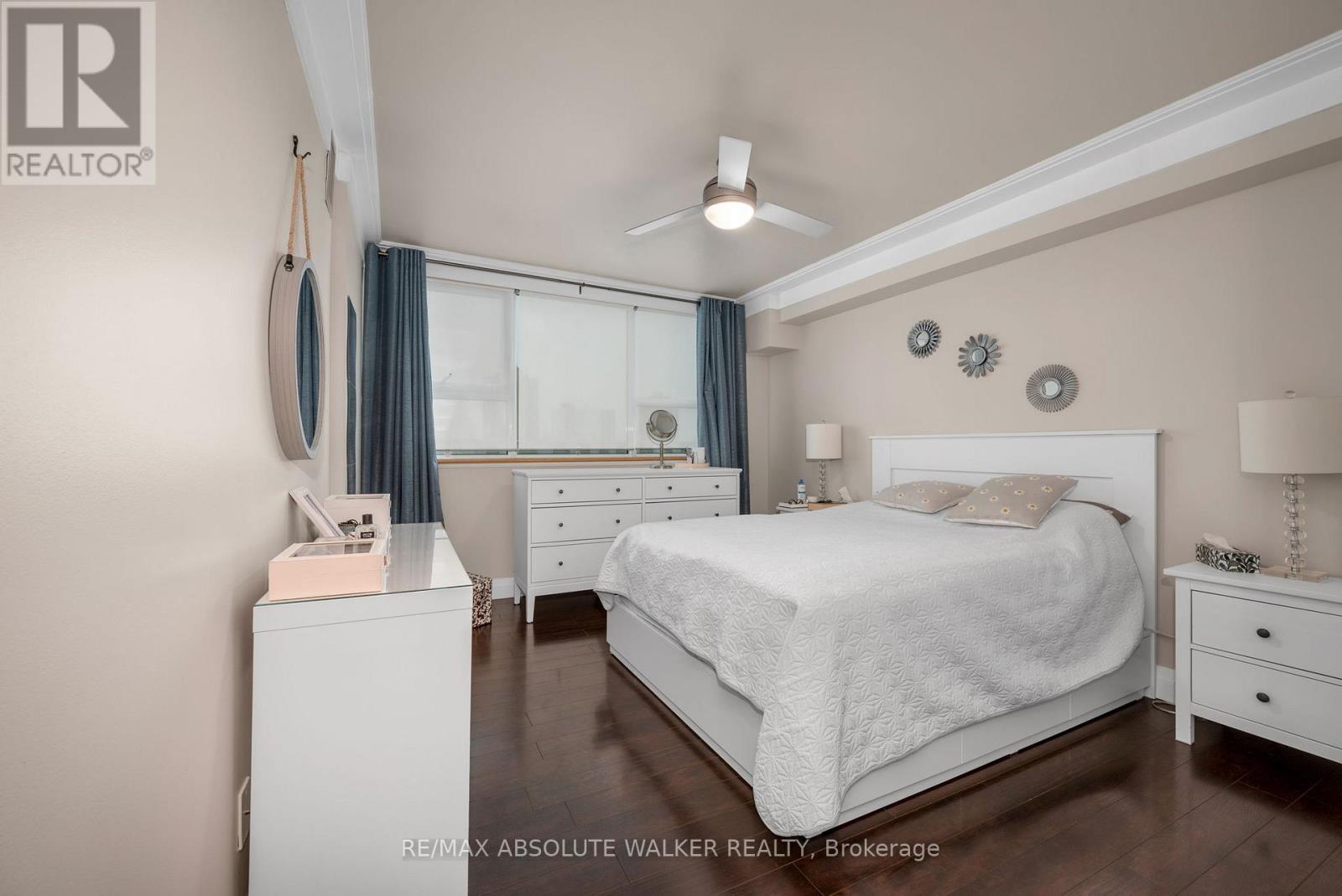 901 - 555 Brittany Drive, Ottawa, Ontario K1K 4C5 - Photo 16 - X12729698