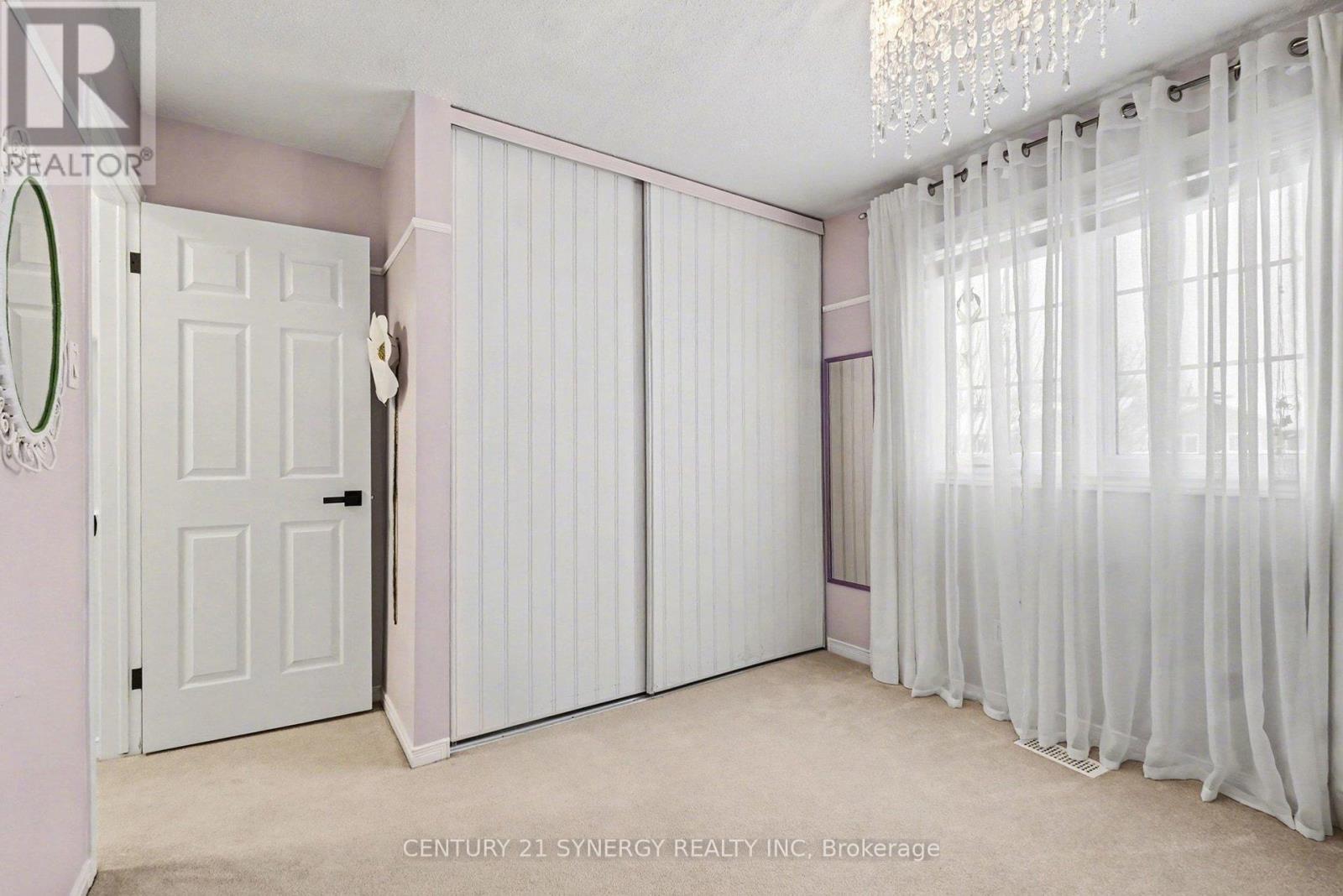 1916 Leclair Crescent, Ottawa, Ontario  K1E 3S7 - Photo 27 - X12729822