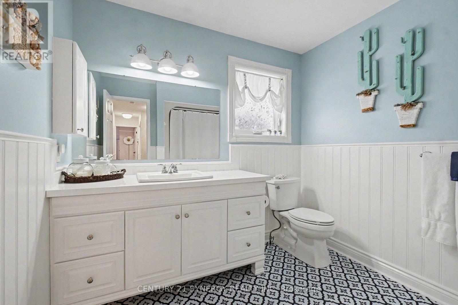 1916 Leclair Crescent, Ottawa, Ontario  K1E 3S7 - Photo 29 - X12729822