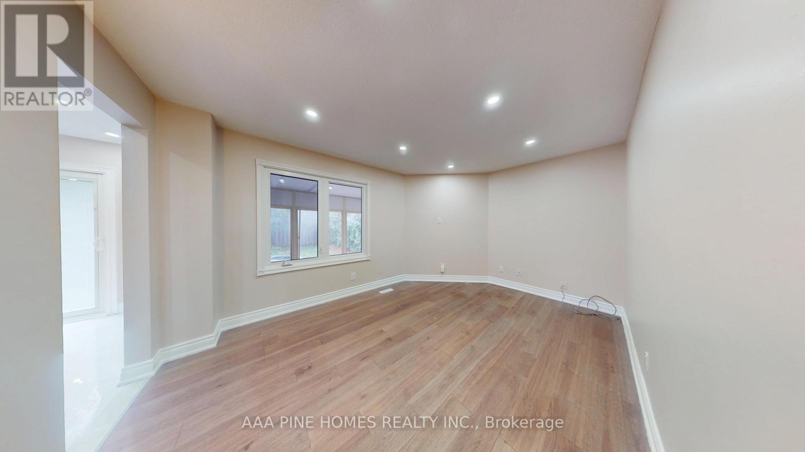 600 Whistler Drive, Oshawa, Ontario  L1J 8K2 - Photo 11 - E12710890