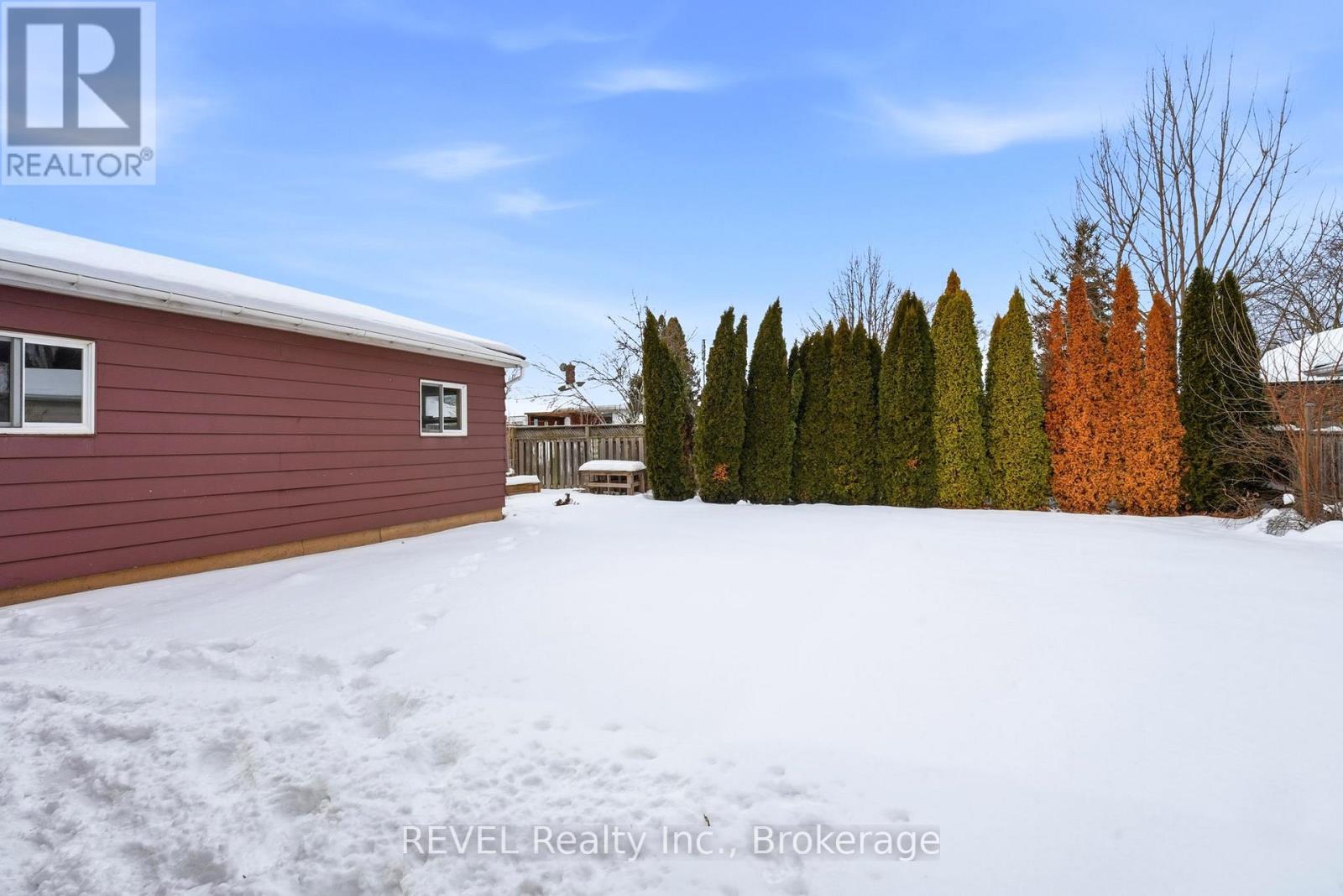 10 Redwood Avenue, St. Catharines, Ontario  L2M 3B2 - Photo 27 - X12729666