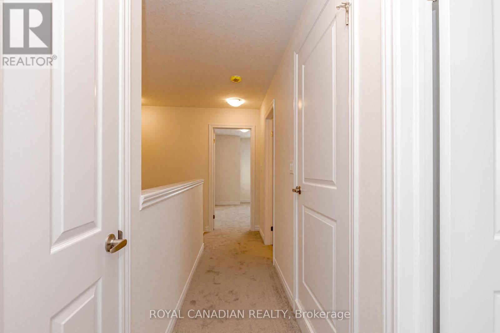 355 Benninger Drive, Kitchener, Ontario  N2E 0K1 - Photo 25 - X12722174