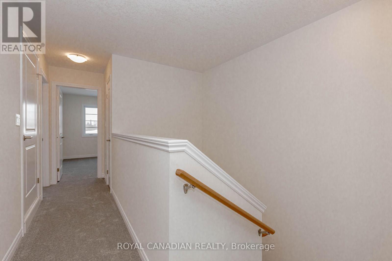 355 Benninger Drive, Kitchener, Ontario  N2E 0K1 - Photo 33 - X12722174