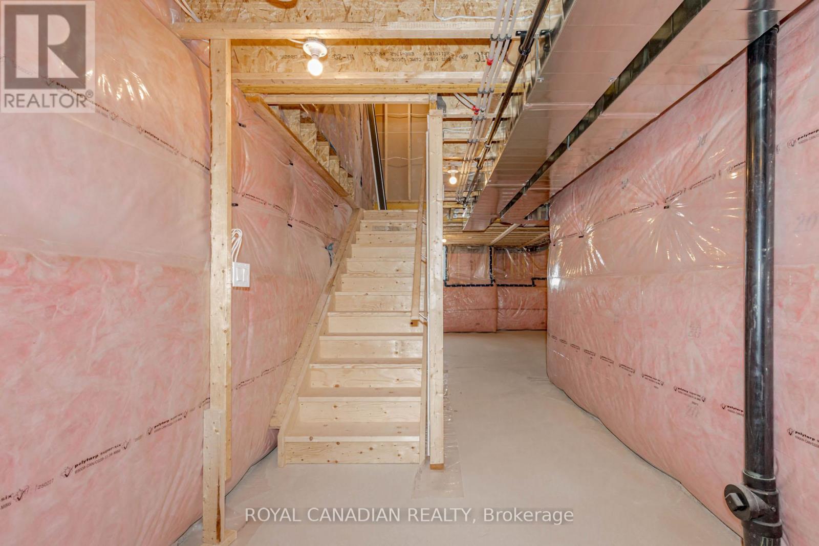 355 Benninger Drive, Kitchener, Ontario  N2E 0K1 - Photo 45 - X12722174