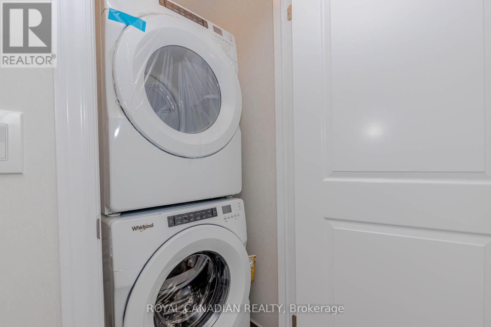 355 Benninger Drive, Kitchener, Ontario  N2E 0K1 - Photo 44 - X12722174