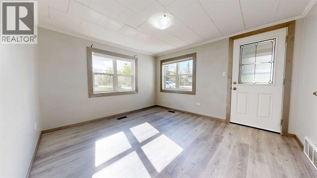 10520 101 Avenue, Grande Prairie, Alberta  T8V 0Z1 - Photo 2 - A2259455