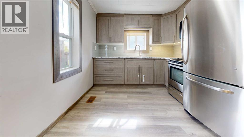 10520 101 Avenue, Grande Prairie, Alberta  T8V 0Z1 - Photo 4 - A2259455