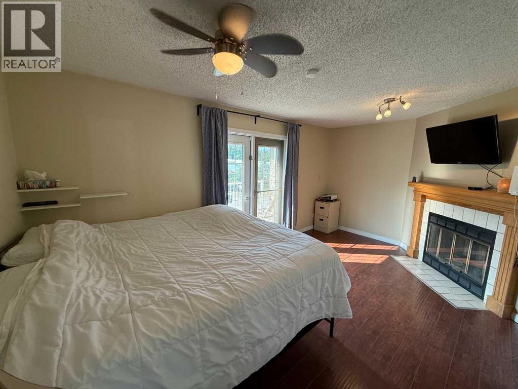 106 West River Road, Hinton, Alberta  T7V 1Z1 - Photo 10 - A2255232