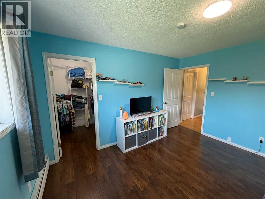 106 West River Road, Hinton, Alberta  T7V 1Z1 - Photo 17 - A2255232