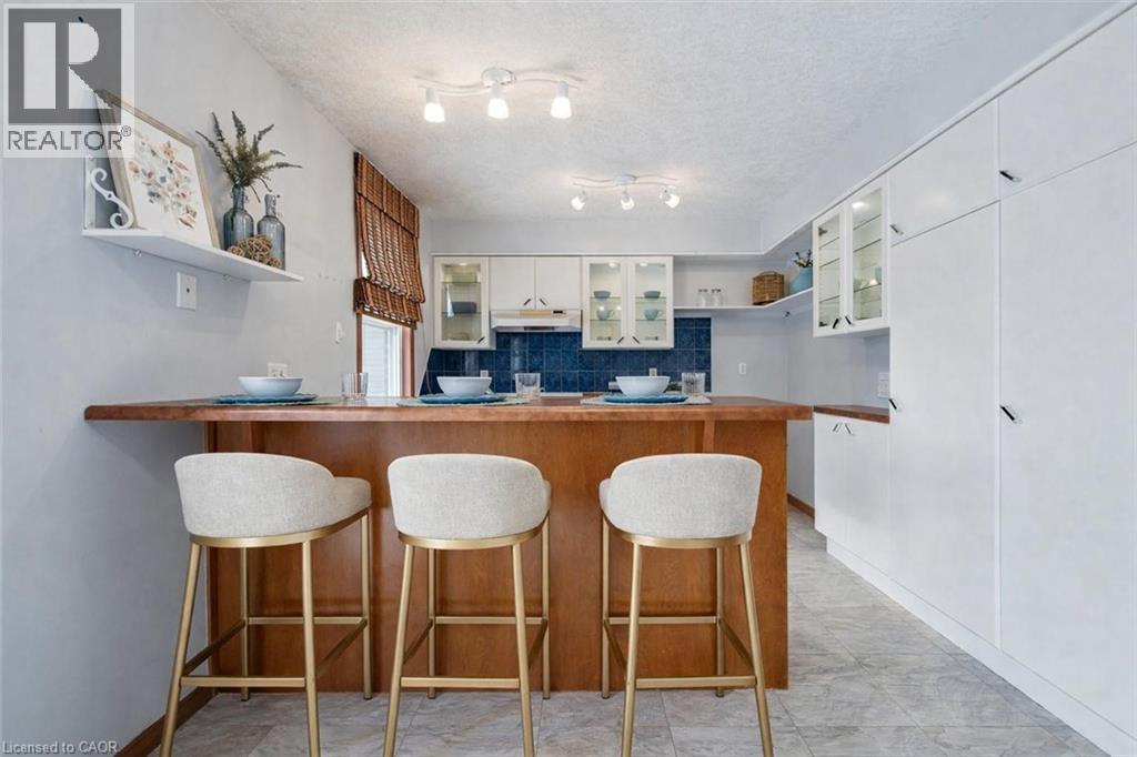 45 Chesterton Lane, Guelph, Ontario  N1E 6S8 - Photo 6 - 40800391