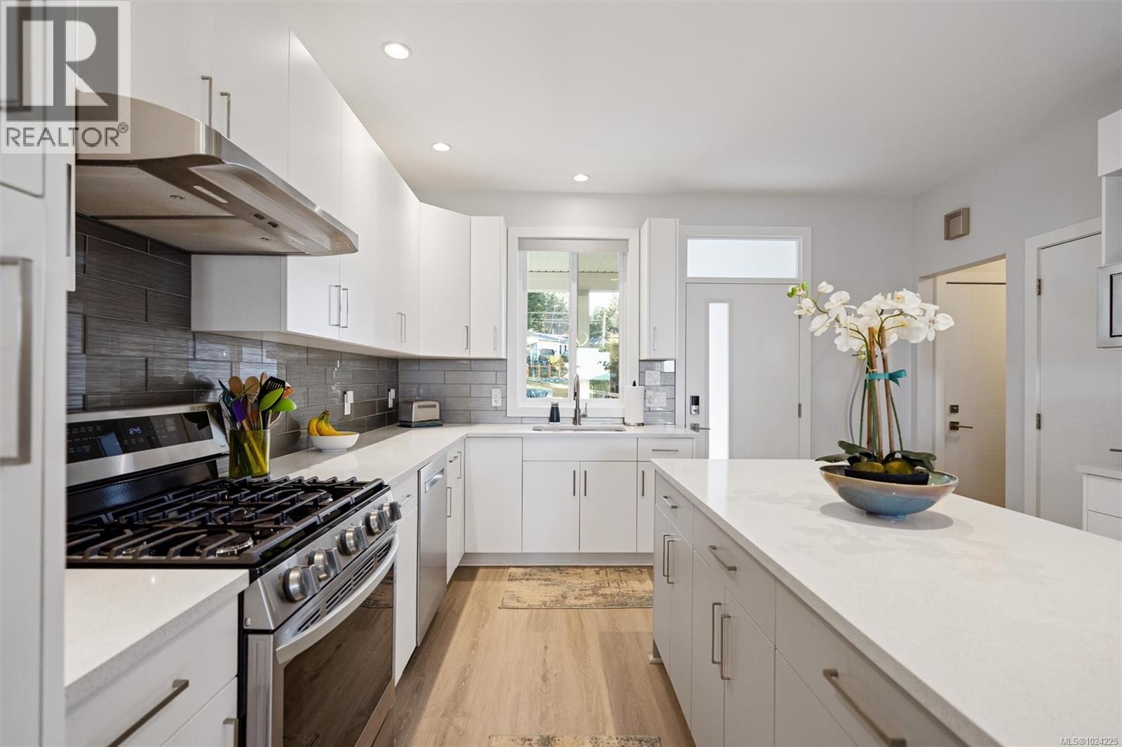 2407 Mountain Heights Dr, Sooke, British Columbia  V9Z 0L4 - Photo 29 - 1024225